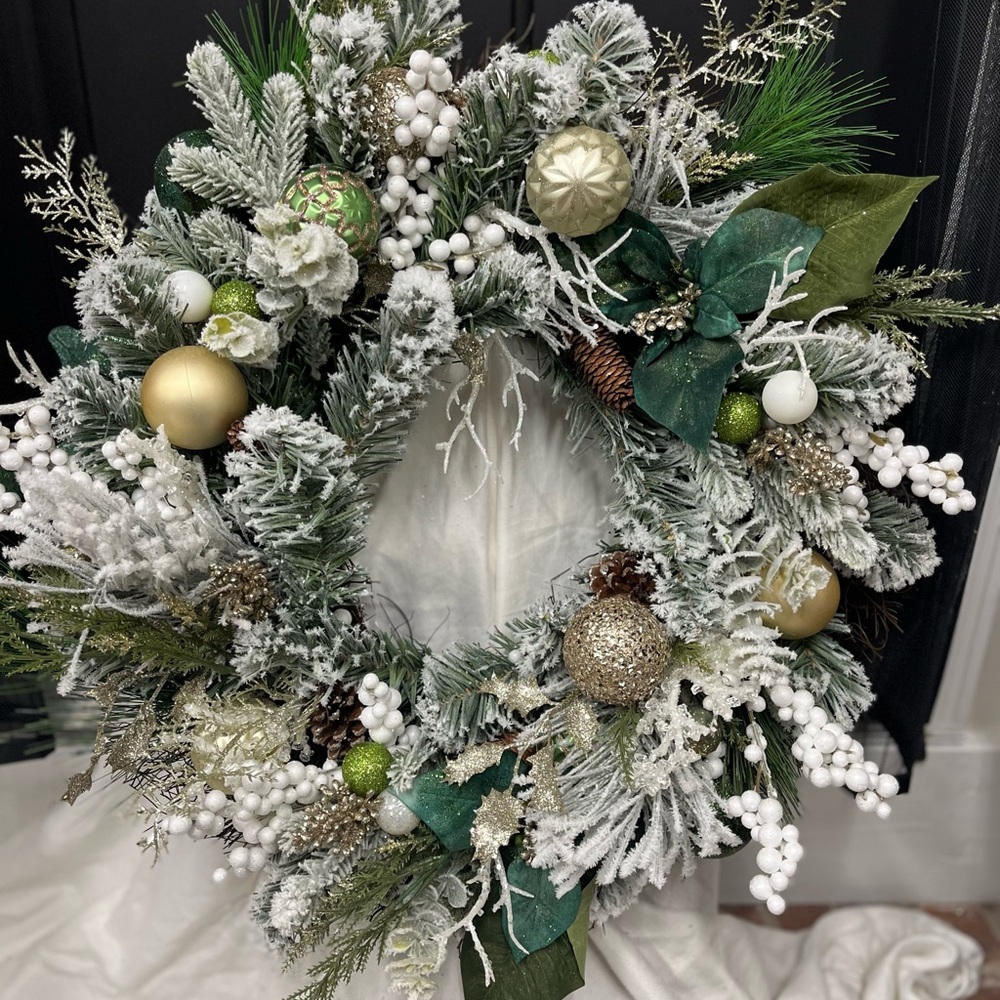 26” Snow White green and soft golds with pine cones and floral mixed wreath